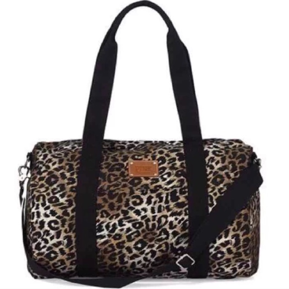 Victoria’s Secret Pink duffle bag